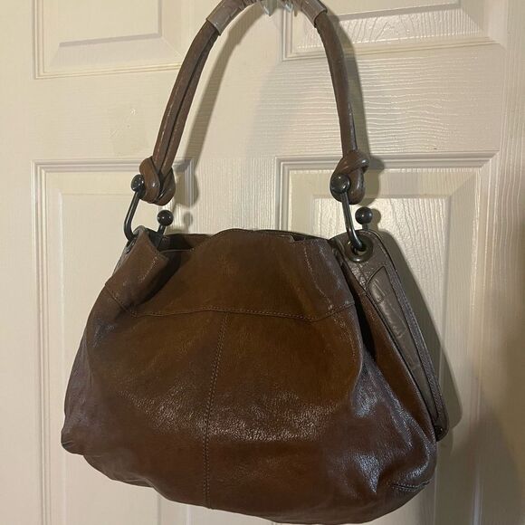 BCBGMAXAZRIA Brown & gray Hobo  Shoulder  bag.silver tone hardwares . - Picture 3 of 15